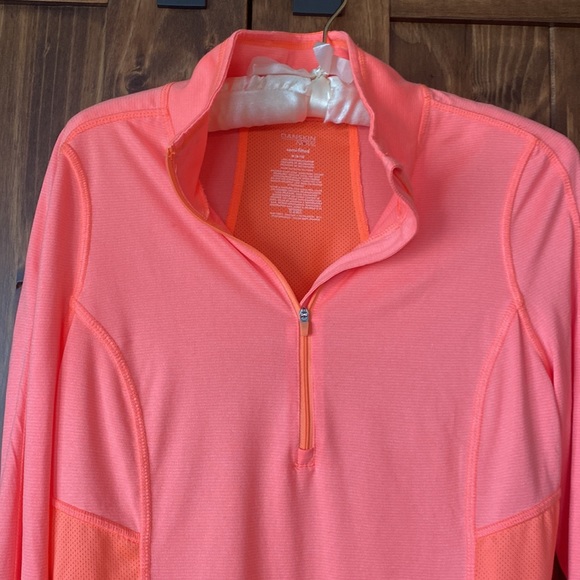 DANSKIN NOW SEMI-FITTED LONG SLEEVE TOP - Picture 2 of 10